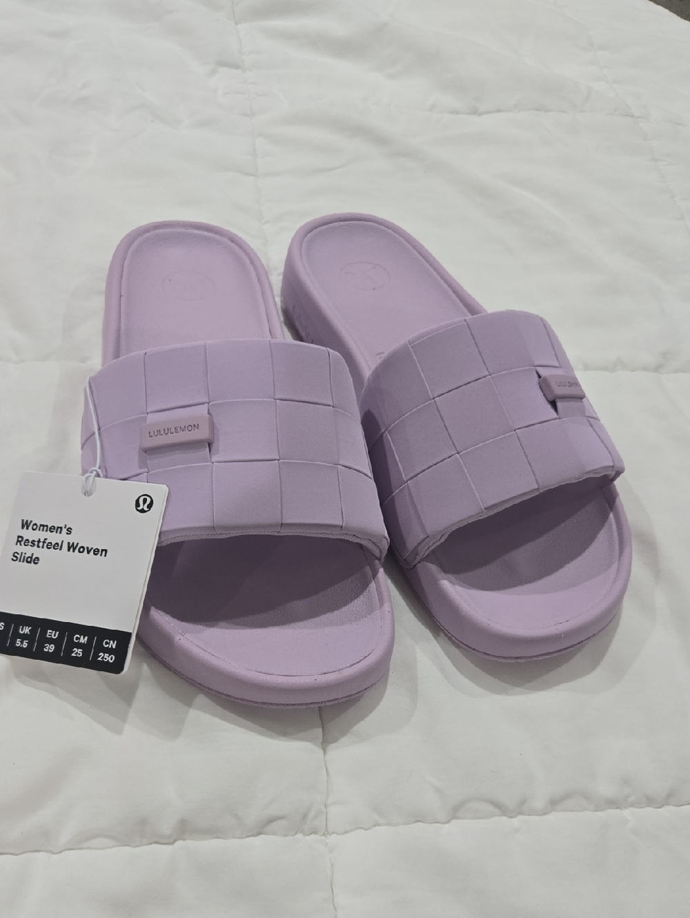 lululemon athletica Woven Slide Sandals in Lavender